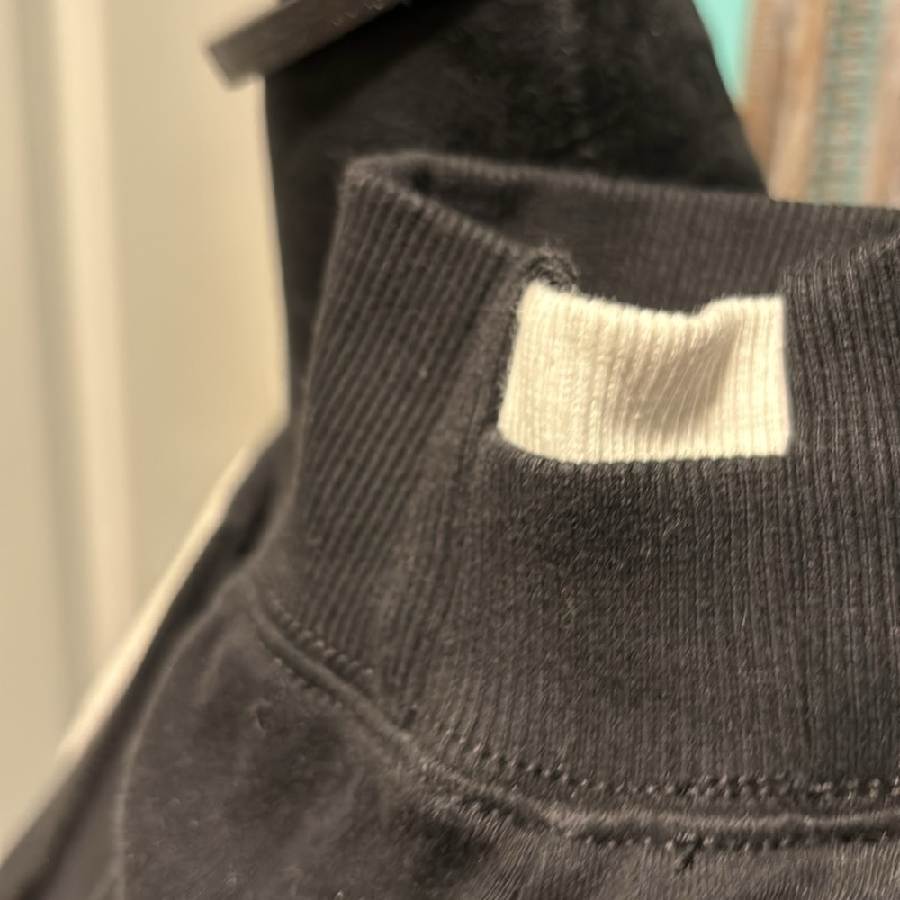 NWOT Free People Movement Sandstorm hoodie in black - L - Picture 13 of 13